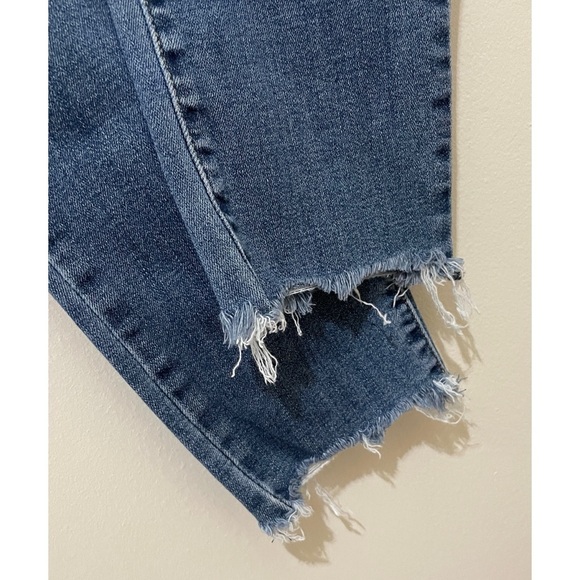 Levi's 721 High-rise Skinny Red Tag Denim Jeans, Size 31 - Picture 9 of 15